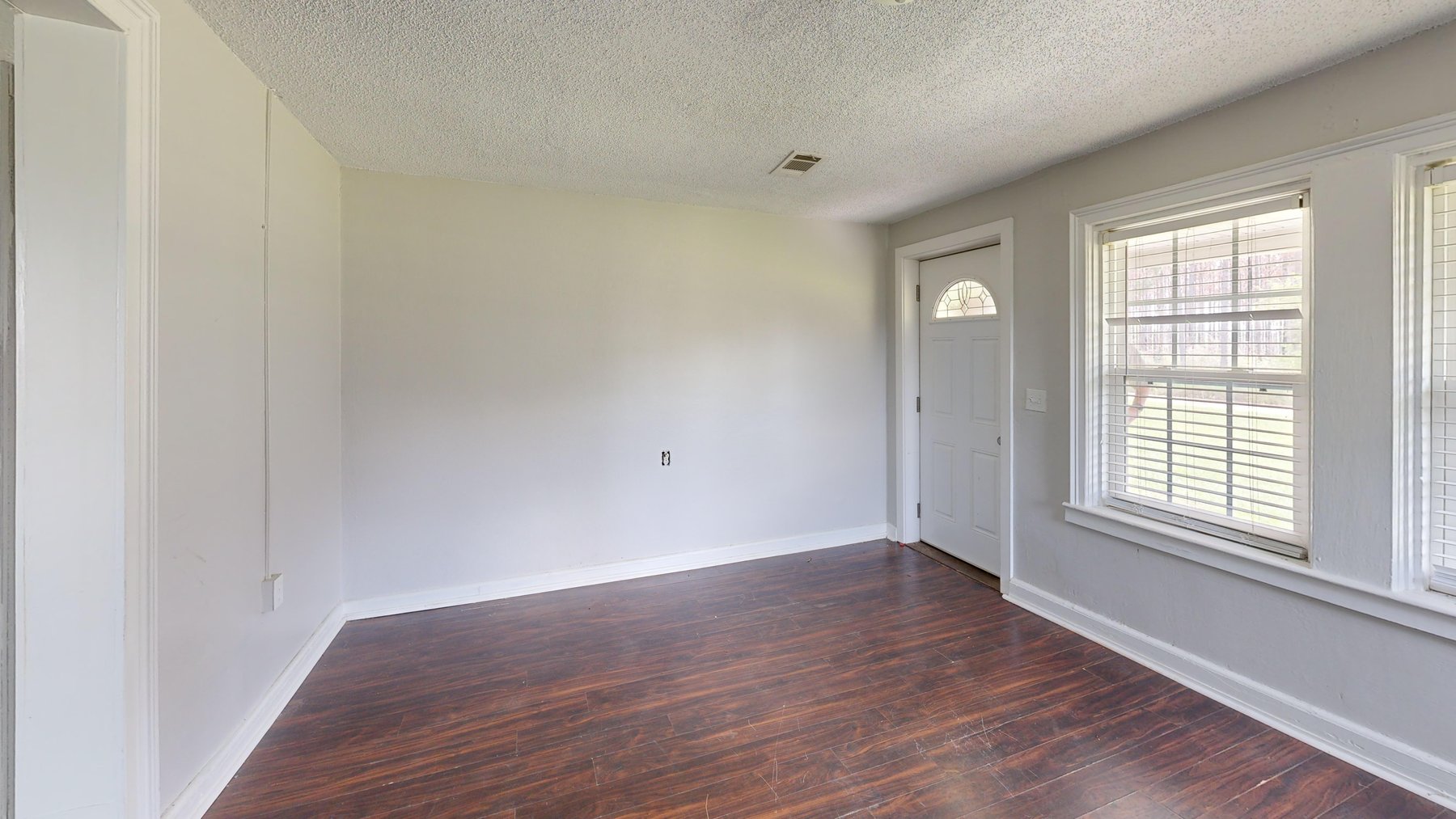 Image for *UNDER CONTRACT * 90.3 +/- Acres and Quaint Home in Tift County