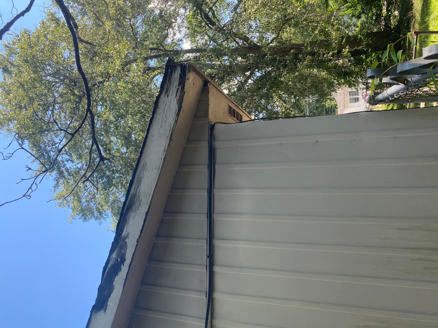 Image for Prime Fixer-Upper Auction: 3 Bedroom Brick Home Minutes from Macon