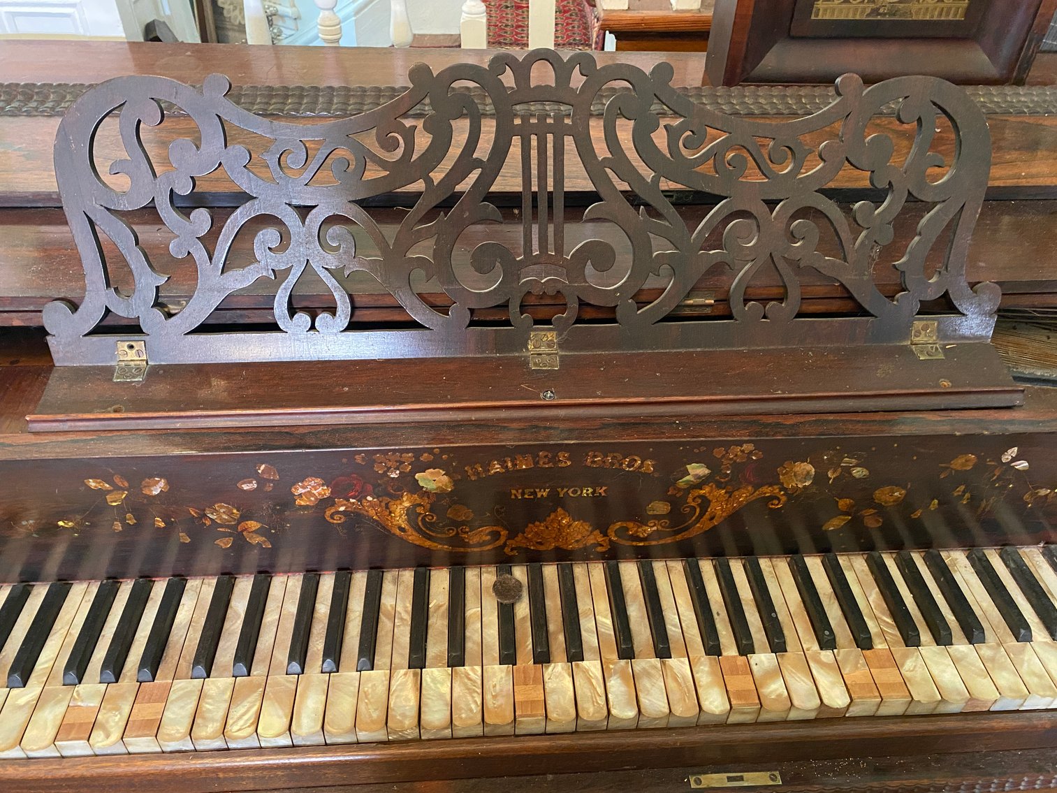 Image for Kirsch Estate Fine Antiques Auction