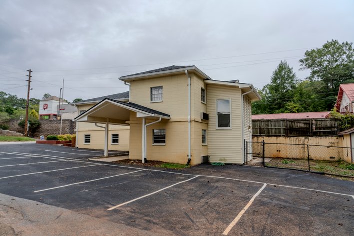 Image for *UNDER CONTRACT* 3,061 +/- SqFt Multi-Purpose Building in Clarkesville, Georgia