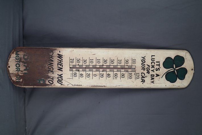 Image for January Gallery Auction – Vintage and Antique Collectibles, Furniture, Thermometers and More!