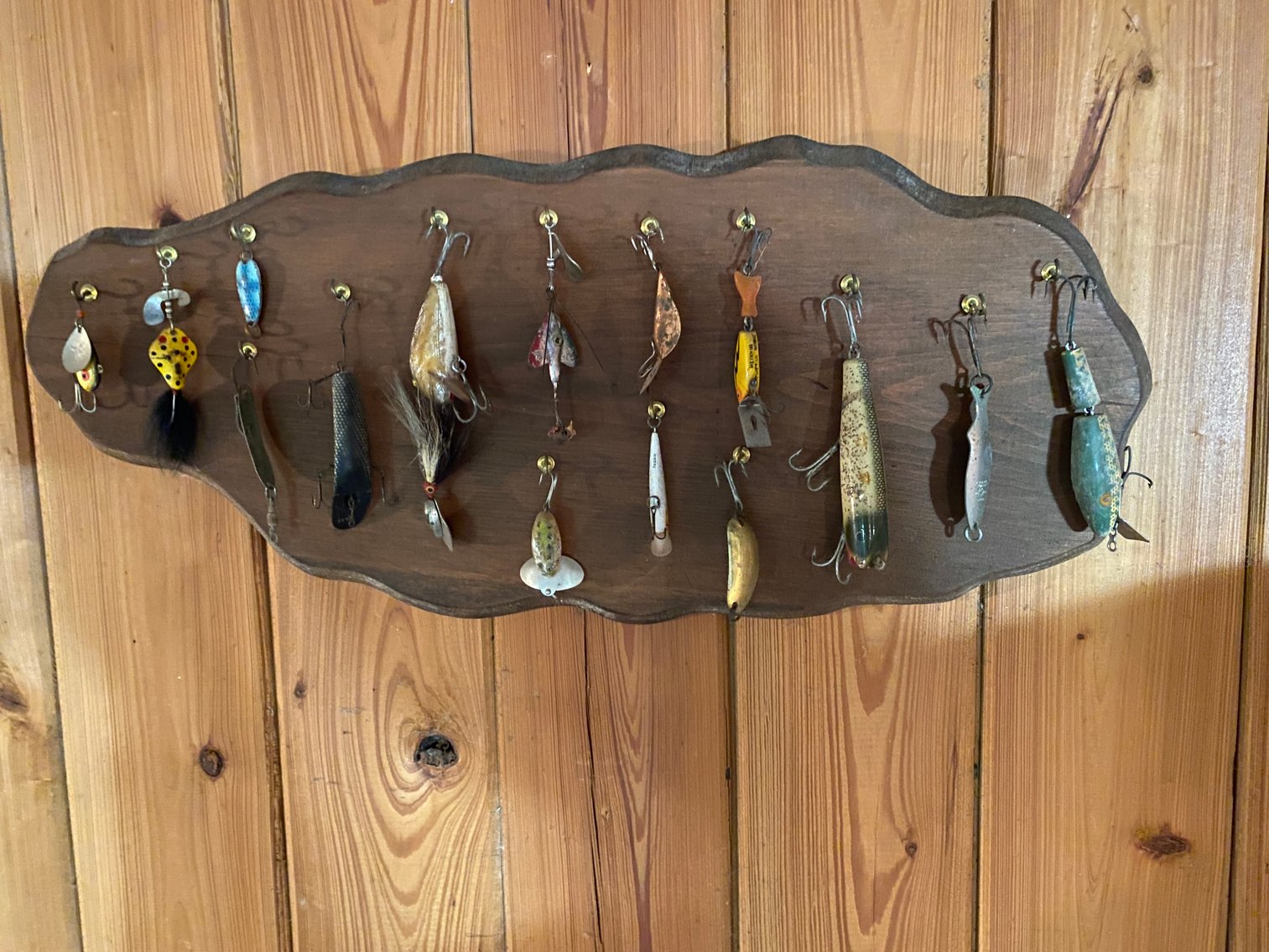 Image for The Estate of Bill and Ruth Garrison, Furniture, Home Decor, Art, Vintage Fishing and Sporting Collectibles and More!