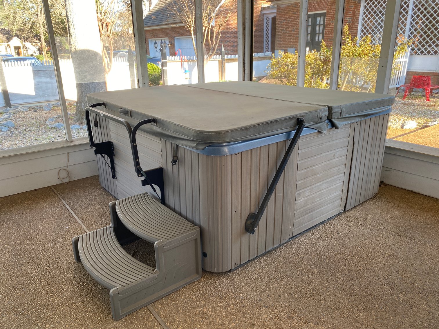 Image for The Estate of Michael Moss, Antiques, Artwork, Glassware, Decor, Vintage Furniture and More!