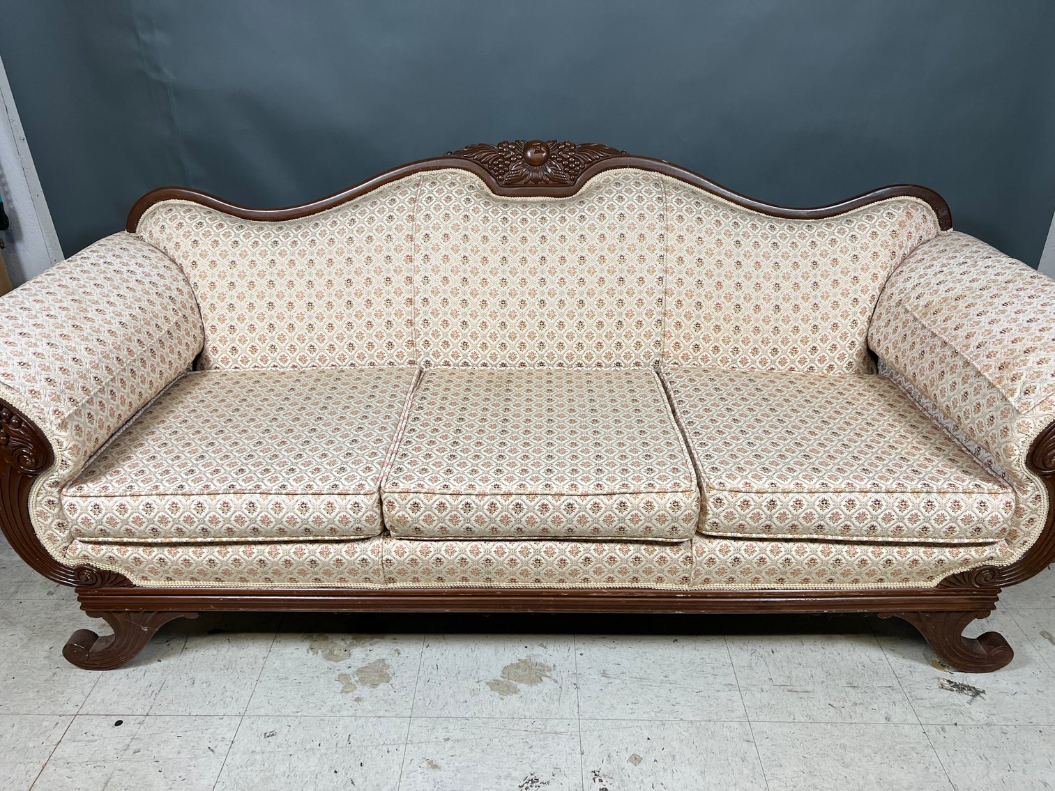 Image for Fenton Glass, Original Artwork, Antique Furniture, Fine Jewelry and More!