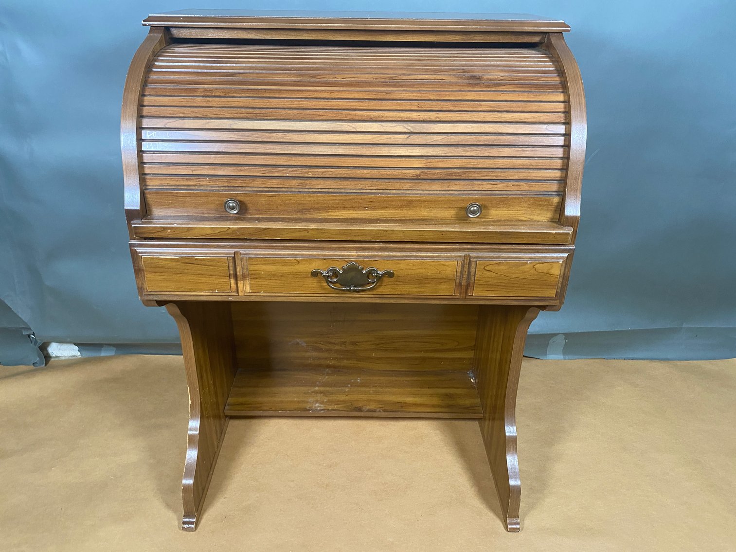 Image for Vintage and Antique Furniture, Fenton Glass, Home Decor, Framed Artwork, and More!