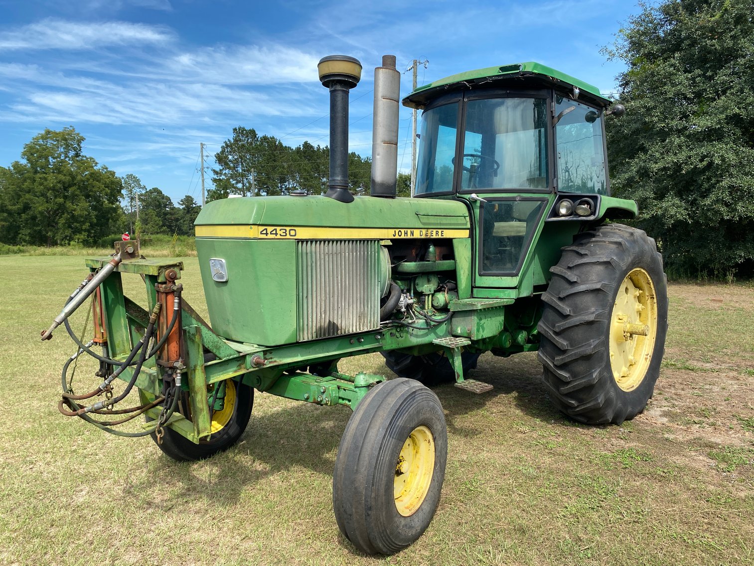 Image for Estate of Stacy and Wynette Suber Day 1 Featuring Equipment, Pottery, Boats, Sporting Goods and More