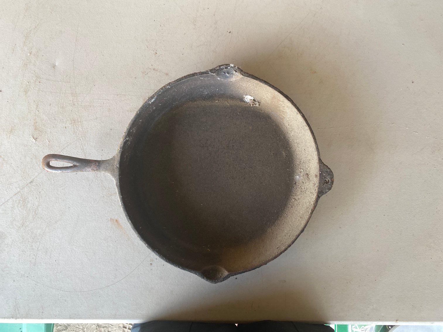 Image for Estate of Stacy and Wynette Suber Day 1 Featuring Equipment, Pottery, Boats, Sporting Goods and More