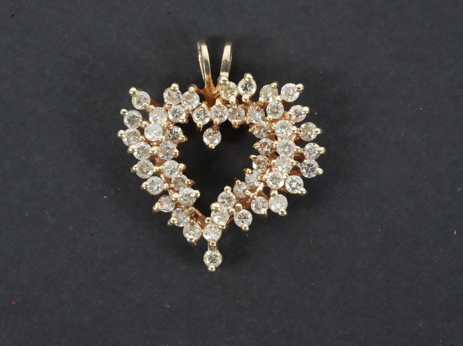 Image for Gold, Diamond and Pearl Jewelry, Artwork, Vintage Furniture, Home Decor, and More!