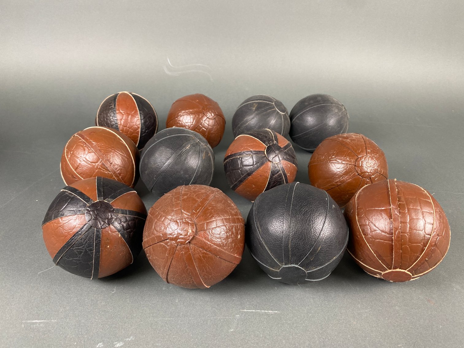 Image for February 2026 Gallery Auction Featuring Vintage Lighting, Fine Jewelry, Antiques, Artwork and More