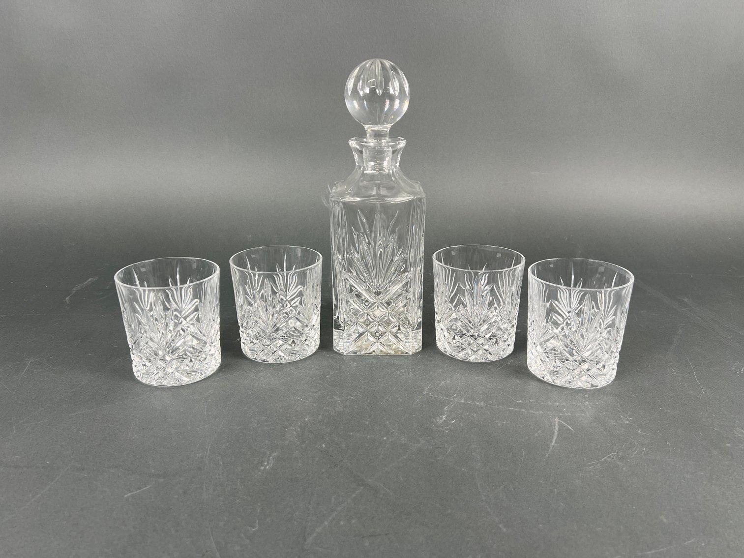 Image for February 2026 Gallery Auction Featuring Vintage Lighting, Fine Jewelry, Antiques, Artwork and More