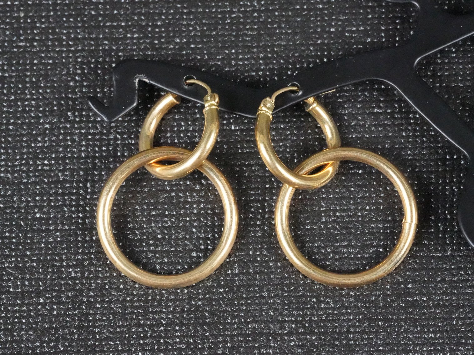 Image for February 2026 Gallery Auction Featuring Vintage Lighting, Fine Jewelry, Antiques, Artwork and More