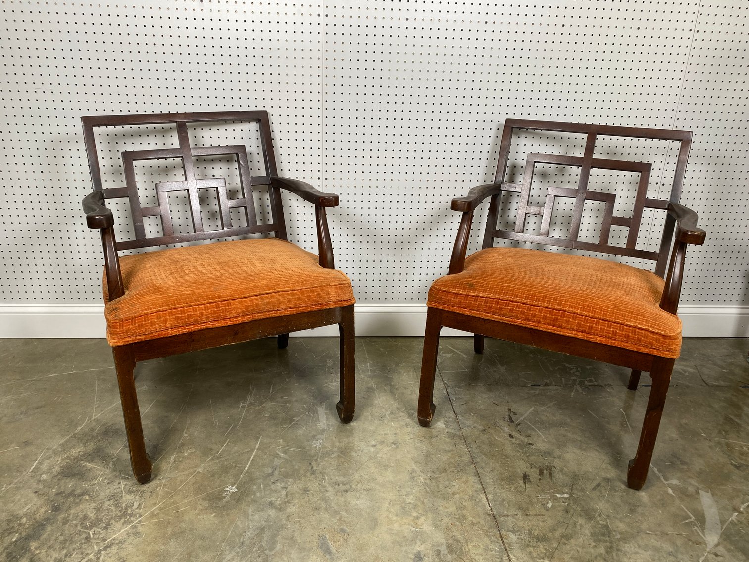 Image for March 2026 Gallery Auction. Memorabilia, Antiques, Advertising Signs, Decor and More!