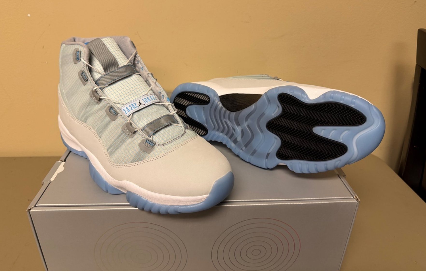 Image for Ultimate Sneaker Auction