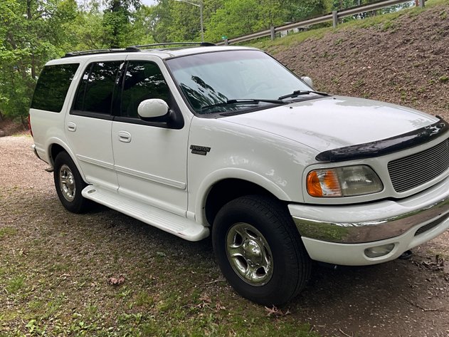 Image for Ford Expedition SUV Auction