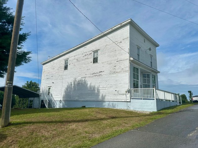 Image for Floyd Country Store Real Estate Auction