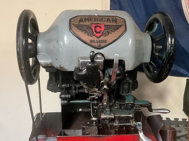 Image for Complete Liquidation of Shoe Shop in Pearisburg, Virginia