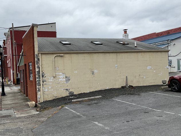 Image for Storefront Pearisburg Real Estate Live Auction