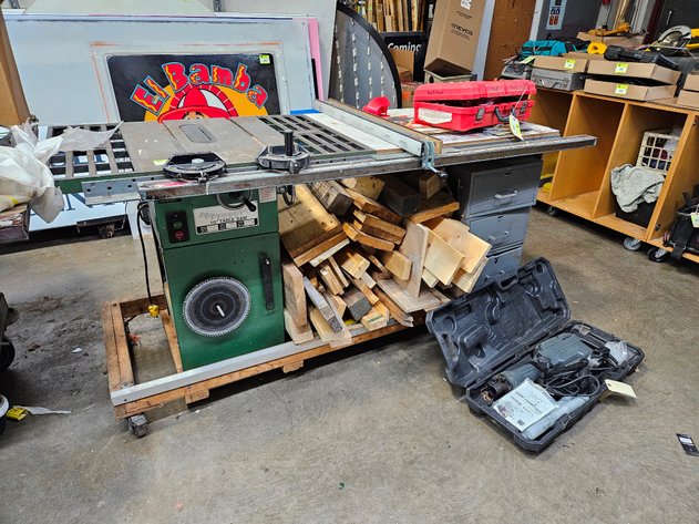 Image for Sign Company: Trucks, Tools/Equipment, Inventory & More