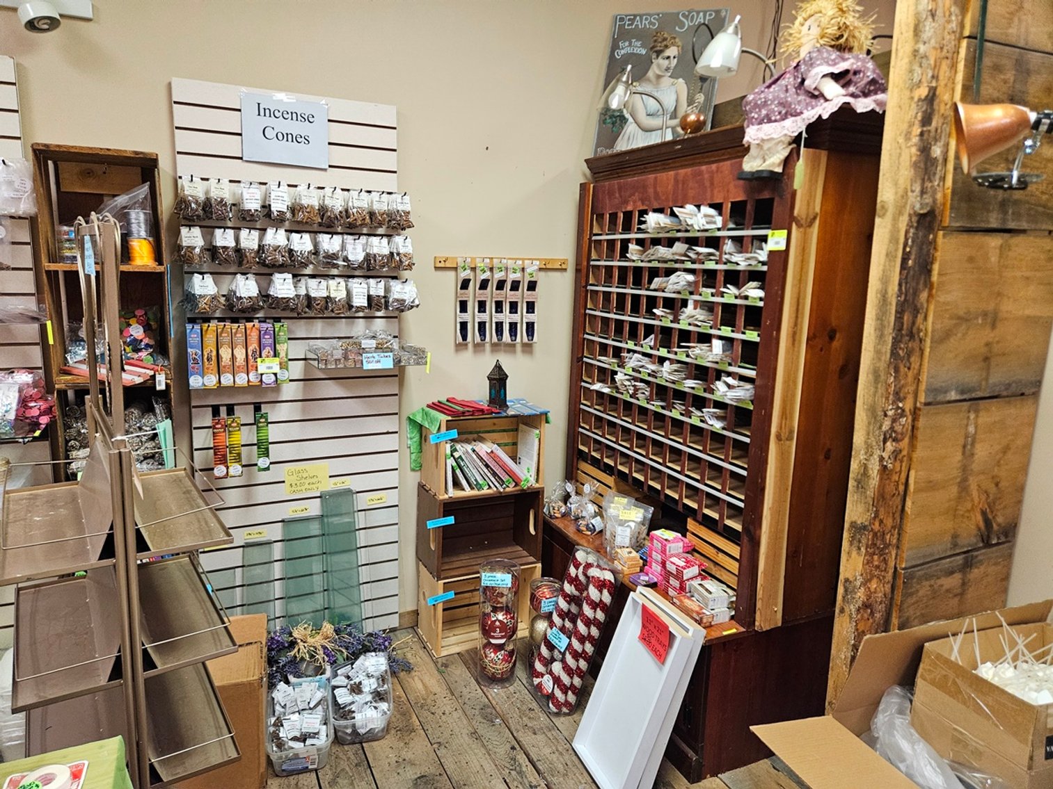 Image for Bath/Body/Gift Emporium: Inventory, Equipment and Retail Fixtures
