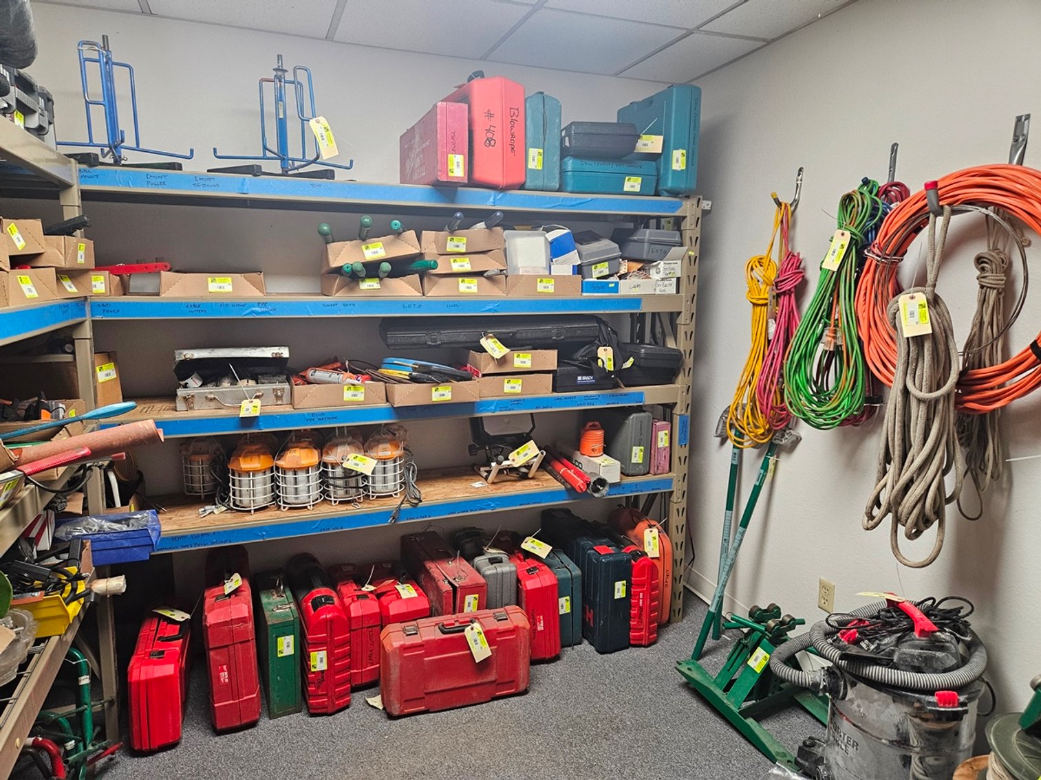 Image for Electrical Contractor & Bulb/Lighting Retail Store