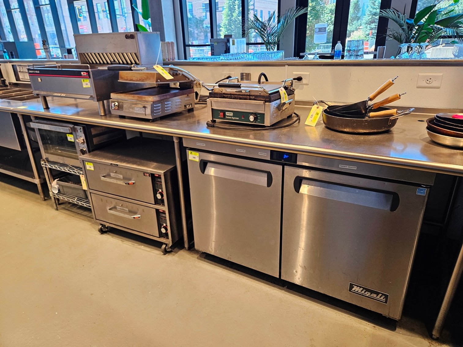 Image for Vellee NE Restaurant/Bar Liquidation