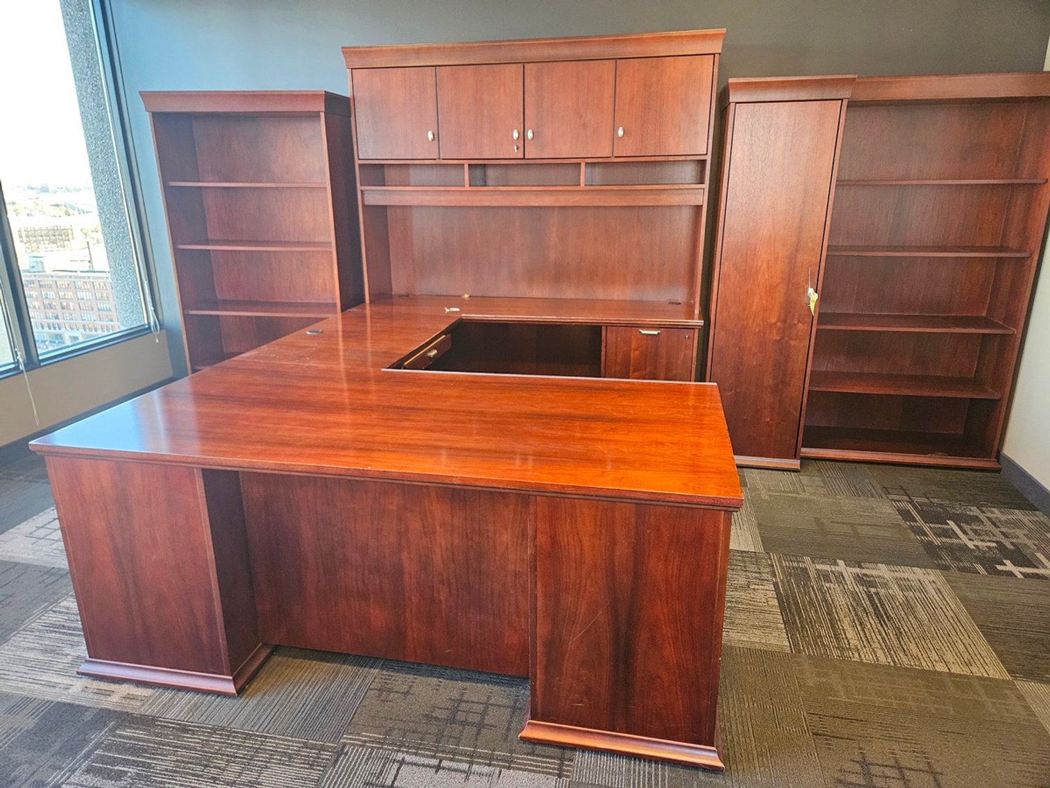 Image for Office Furniture: Executive Offices, Conference Rooms, More