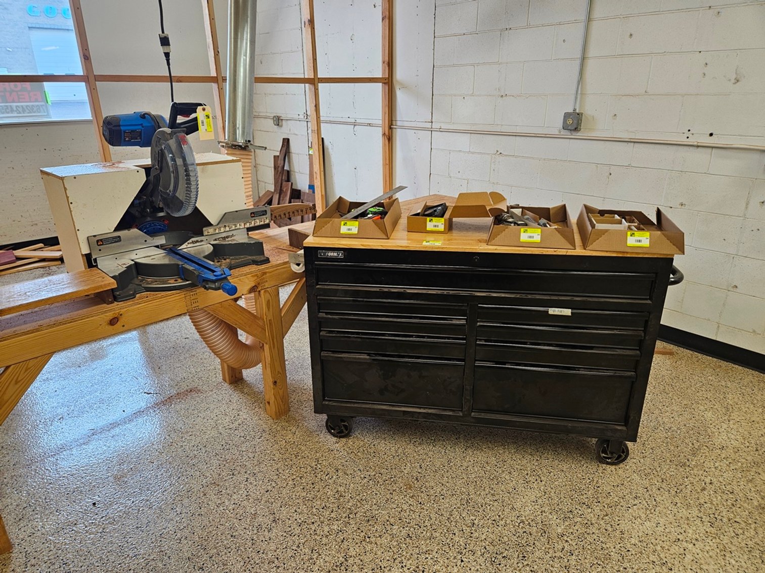 Image for Magnetic Knife Holder Mfg: Woodworking Equipment, Inventory & More