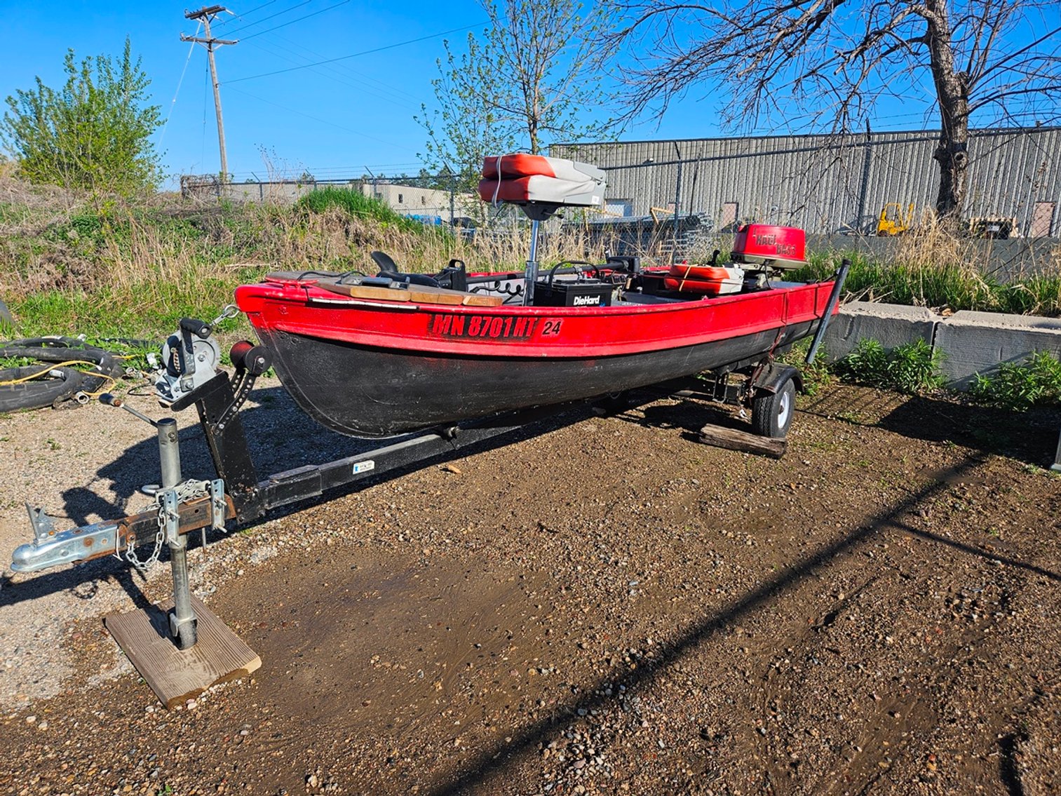 Image for 3 Trucks, IH Tanker Truck, 3 Boats & Hyundai Elantra