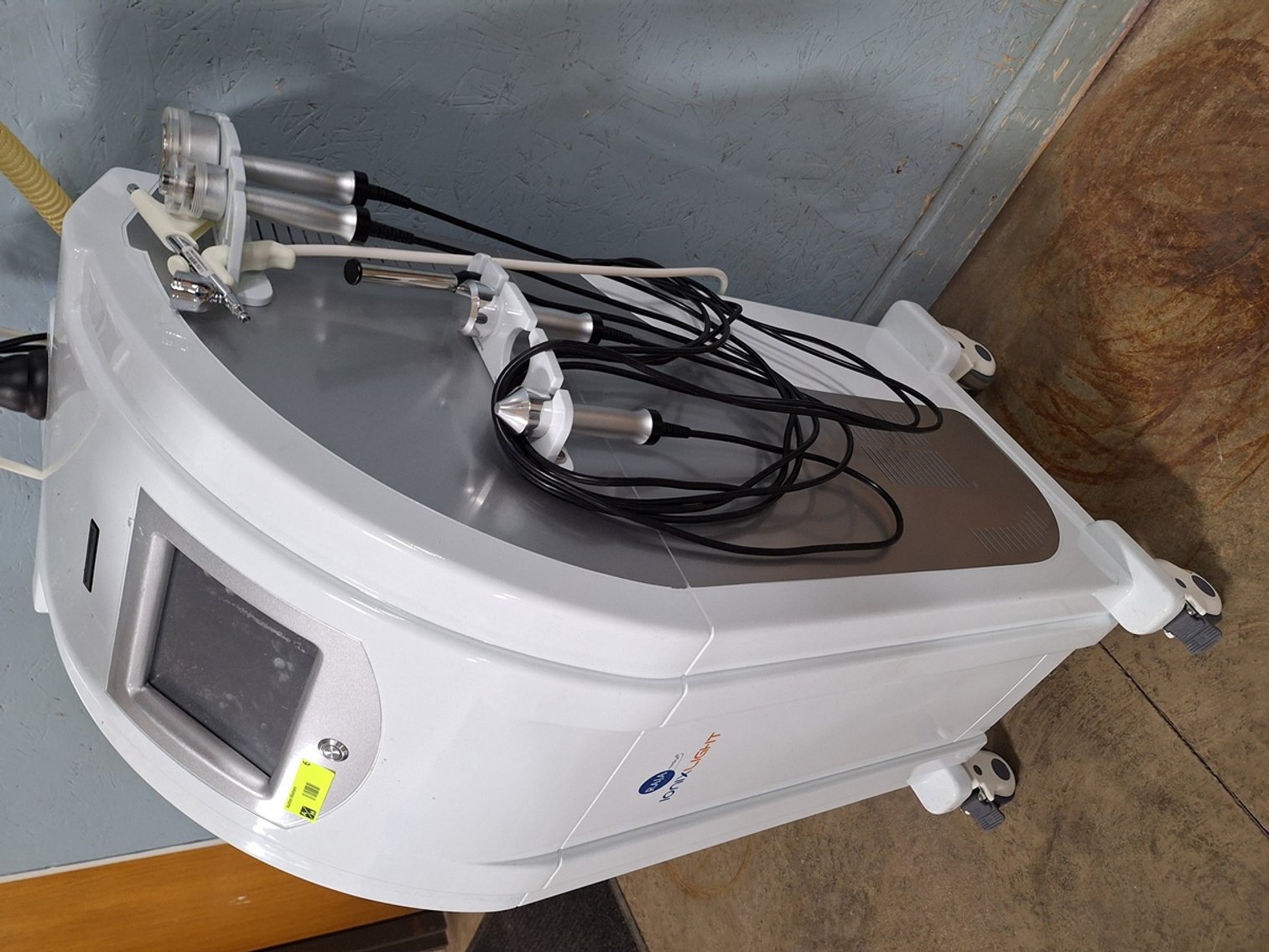 Image for HydraFacial MD Elite & Raja Ionixlight Face and Body Rejuvenation System
