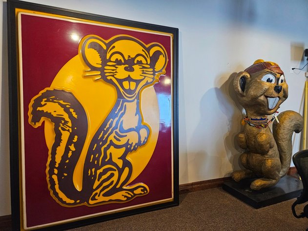 Image for Tools, Maintenance Equipment, Furniture & More