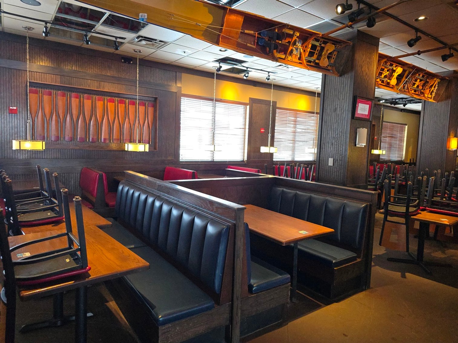 Image for TGI Friday's Restaurant Equipment & Furnishings