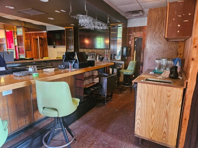 Image for Mavericks Bar & Grill Equipment and Furnishings