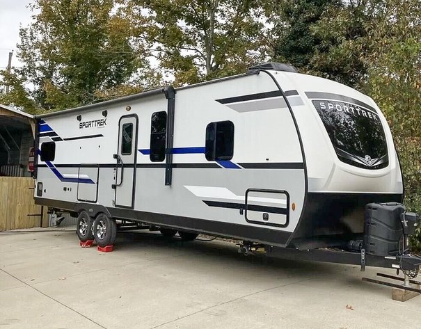 Image for Woodland Street Online Auction