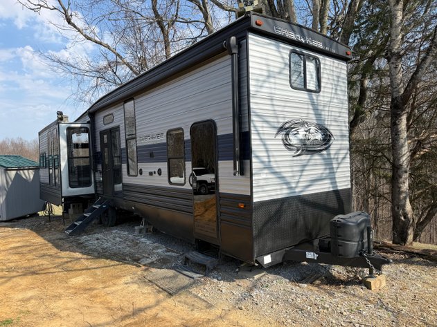 Image for Camper Special Online Auction