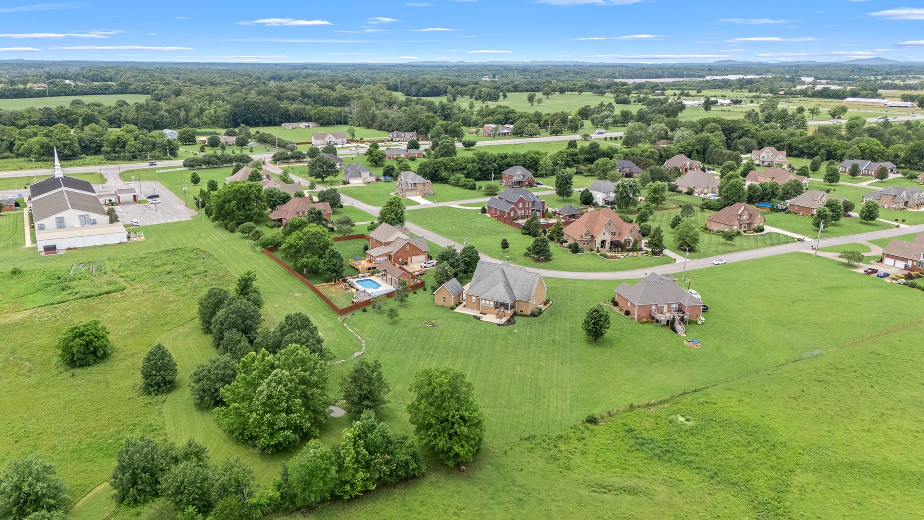 Image for 120 North Point Circle N, Shelbyville