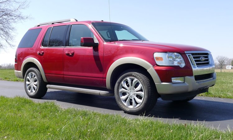 Image for Equipment and Home Furnishings Auction in Goshen