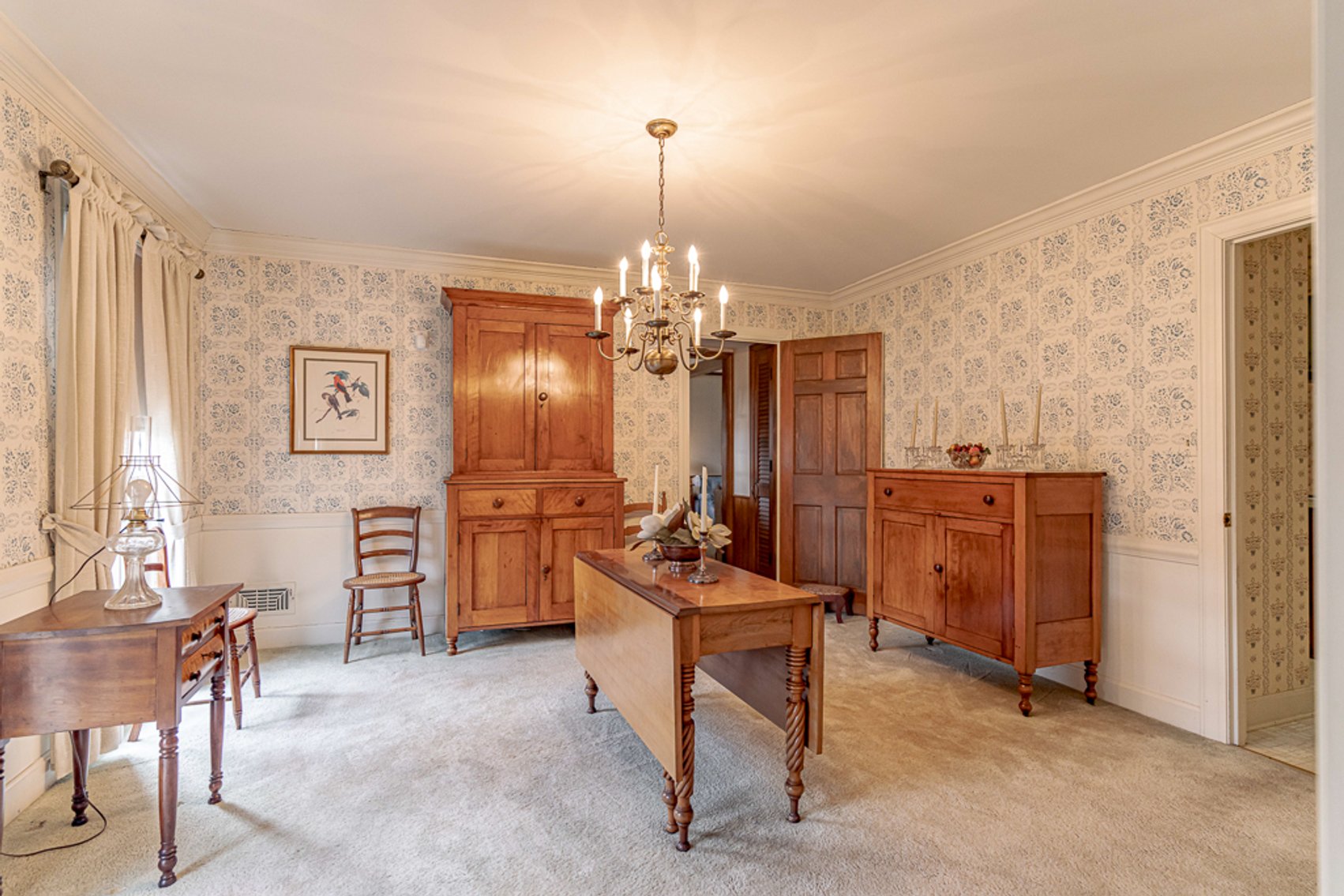 Image for Absolute Estate Auction in The City of Hurstbourne - Real Estate