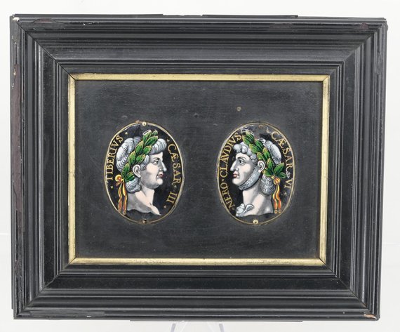 Image for Antiques Unveiled: Exquisite Auction Showcase