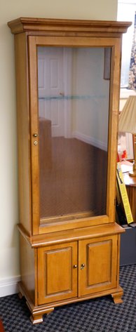 Image for Downsizing in The Estates of Hunting Creek (Night 1)