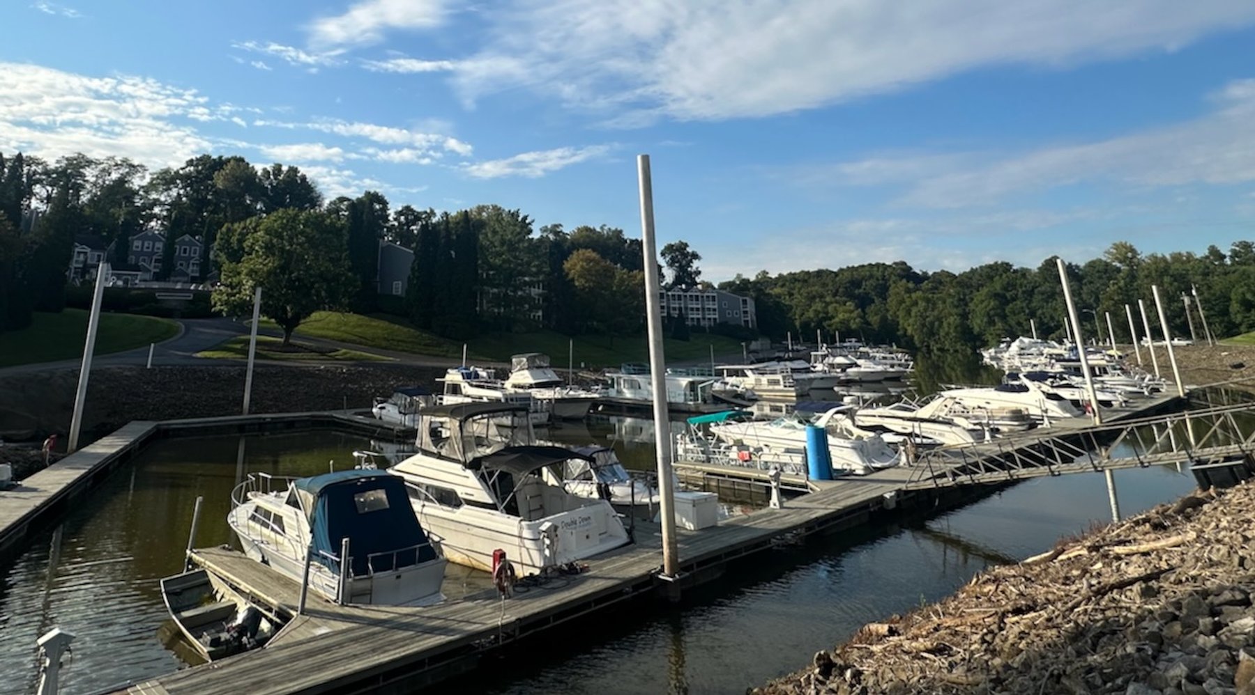 Image for Downsizing Auction in Harrods Landing