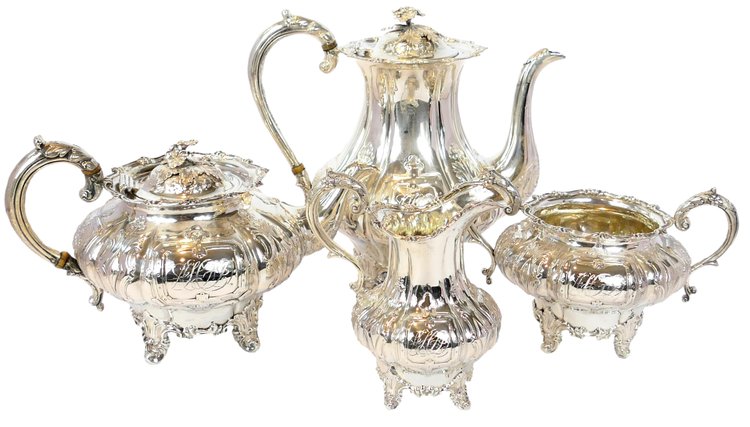 Image for Remarkable Estate Auction in Indian Hills: Fine Antiques & Luxury Decor