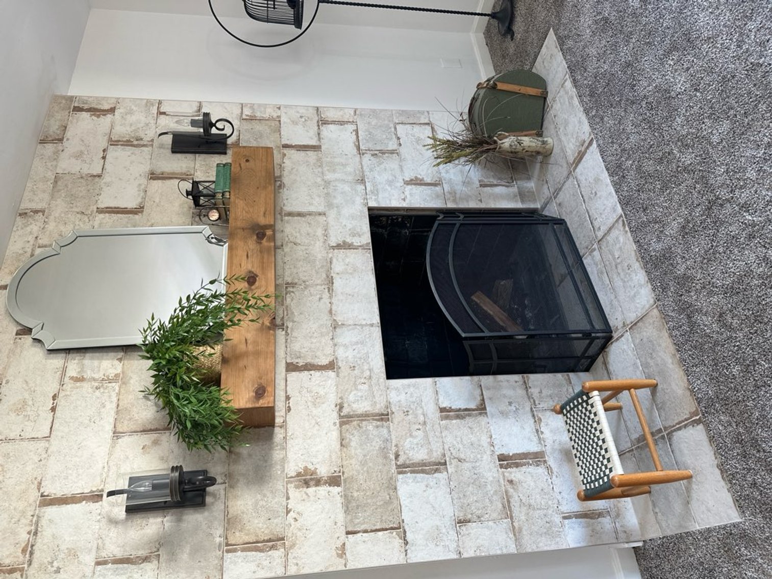 Image for Contemporary with Vintage Flair: Auction in Hunting Creek