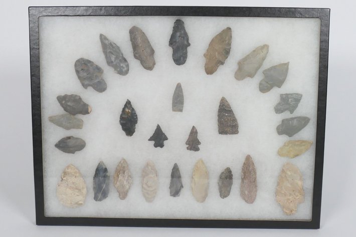 Image for Jeffersontown Living Estate Auction | Luxury SUV, Collectibles & Home Furnishings