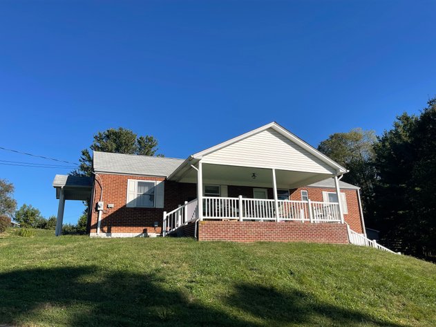 Image for Brick Ranch House & Lot 