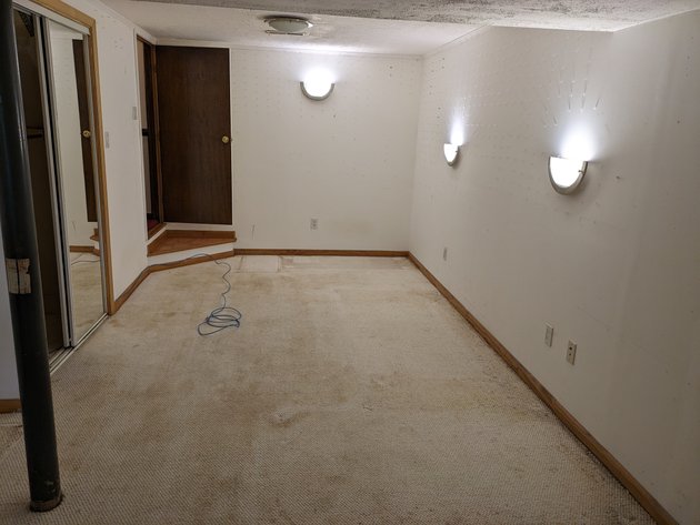 Image for ABSOLUTE AUCTION - BEDFORD COUNTY - HOME AND 5 +/_ ACRES