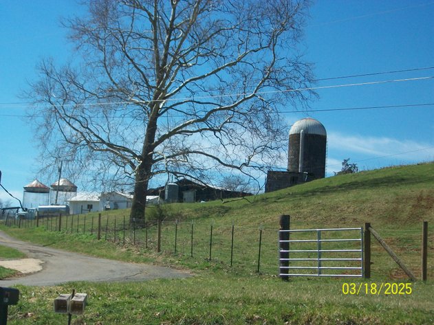 Image for ***CANCELED***ABSOLUTE TRUSTEE AUCTION - 4 TRACTS OF LAND TOTALING 219.44 ACRES - WASHINGTON COUNTY - BRISTOL VA