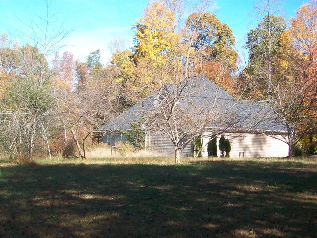 Image for BANK ORDERED AUCTION - A 2,933' HOUSE ON 3.18 ACRES - BROWNS SUMMIT, NORTH CAROLINA