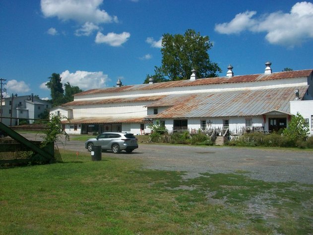 Image for ABSOLUTE TRUSTEE AUCTION - A 30,000' BUILDING ON 3.35 ACRES - SPERRYVILLE VA