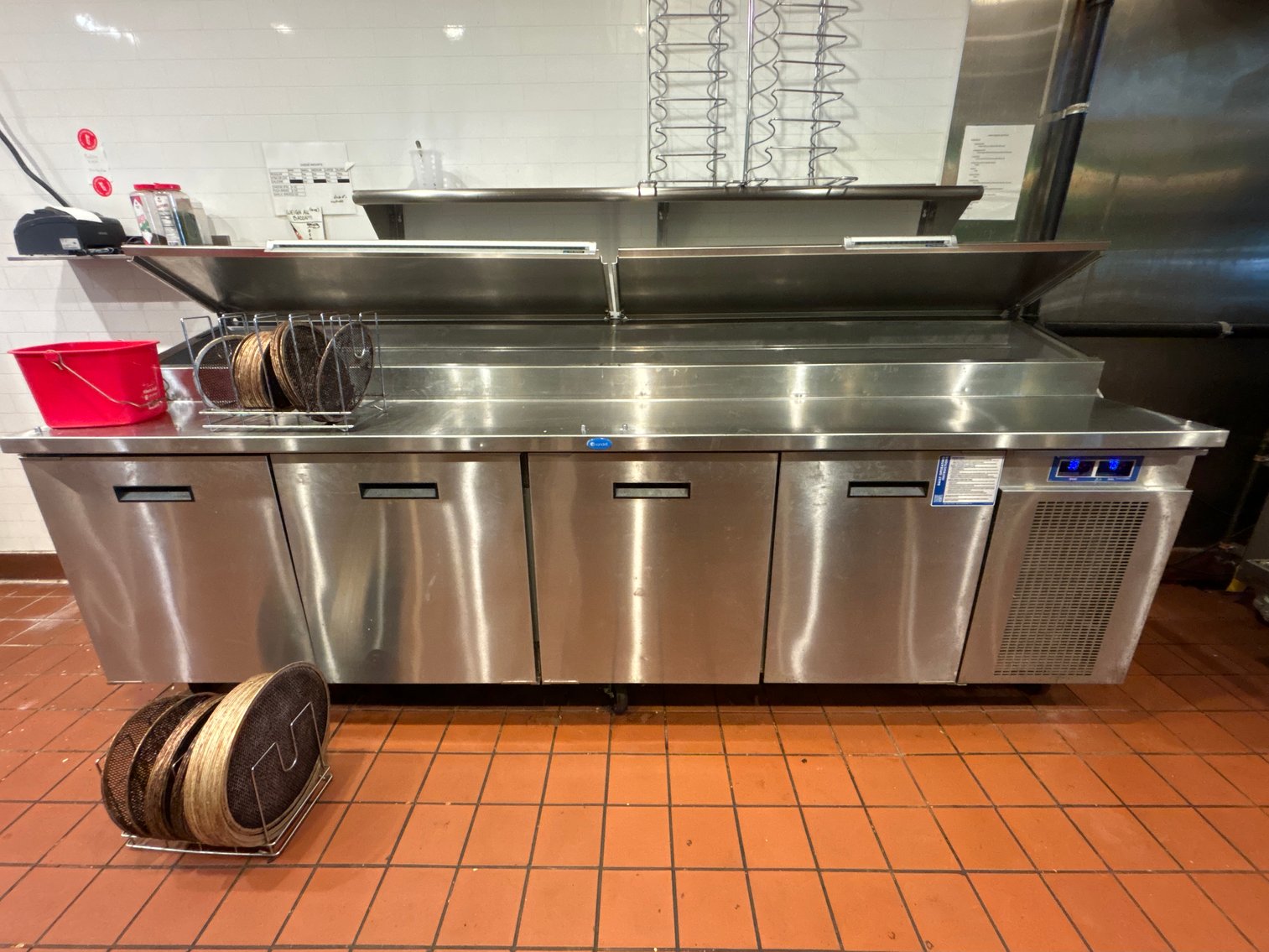 Image for Bank Owned Restaurant Equipment - Former 'Pizza Factory'