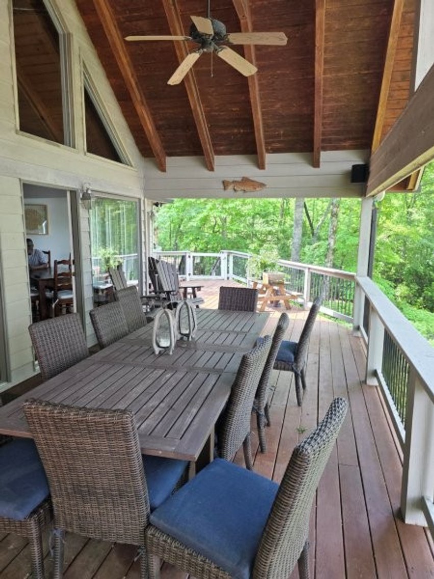 Image for Lake Burton Foreclosure Auction